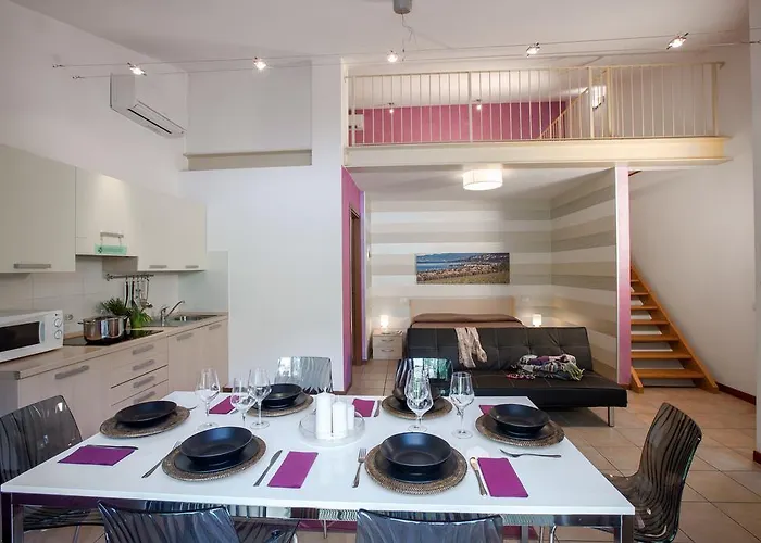 キャンプ場 La Rocca Village 3*