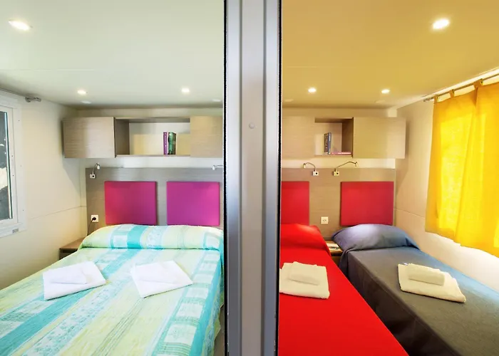 キャンプ場 La Rocca Village