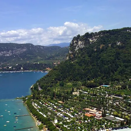 La Rocca Village Kemp Bardolino