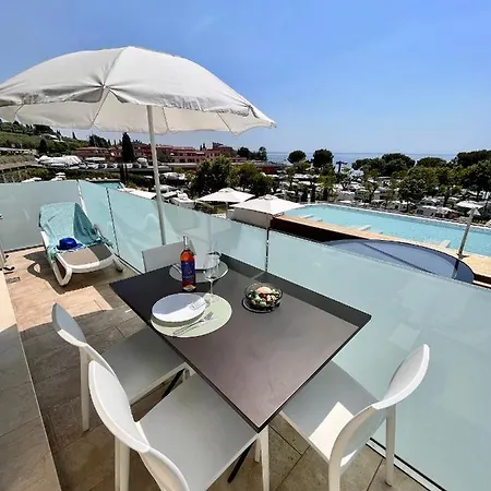 Campsite La Rocca Village Bardolino