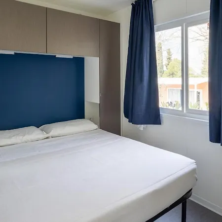 Camping La Rocca Village Bardolino