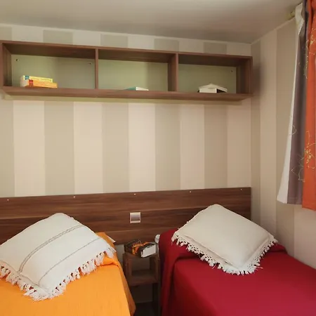 Camping La Rocca Village 3*