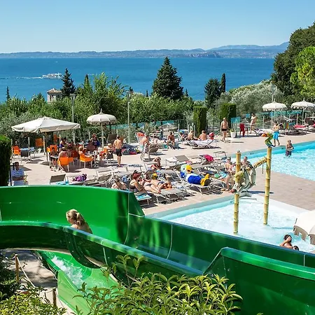 La Rocca Village Campsite 3*