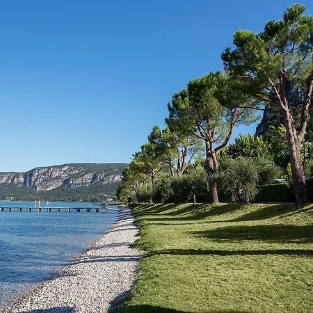 La Rocca Village Campsite Bardolino
