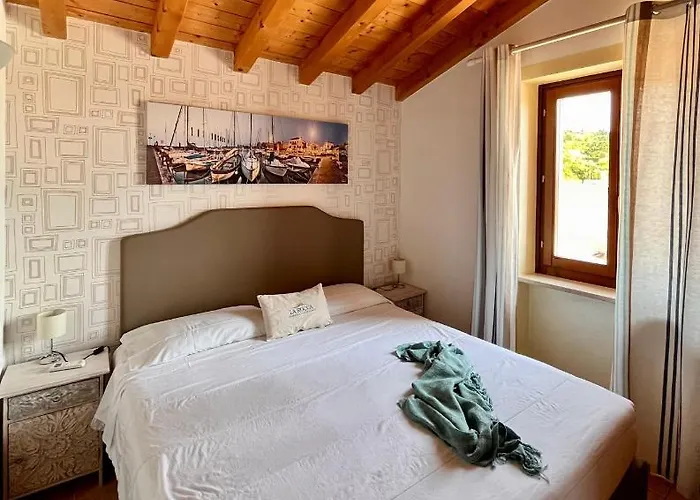 La Rocca Village 3*